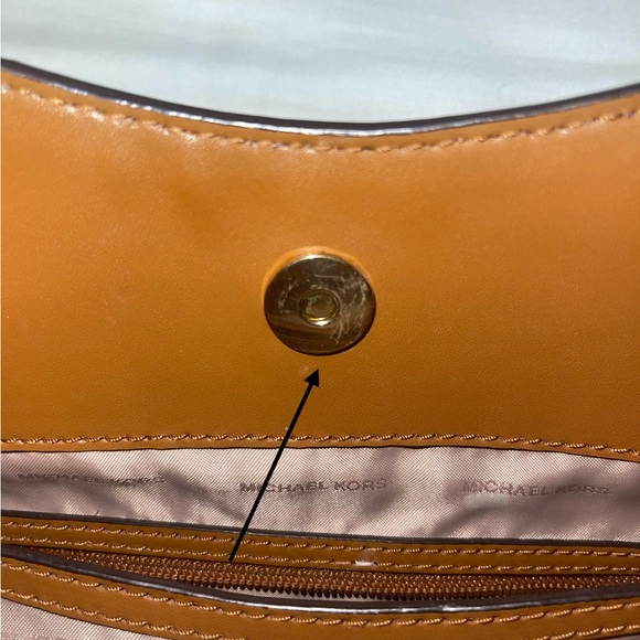 Michael Kors Cream and Brown Signature Jet Set Tote Bag - Picture 10 of 11